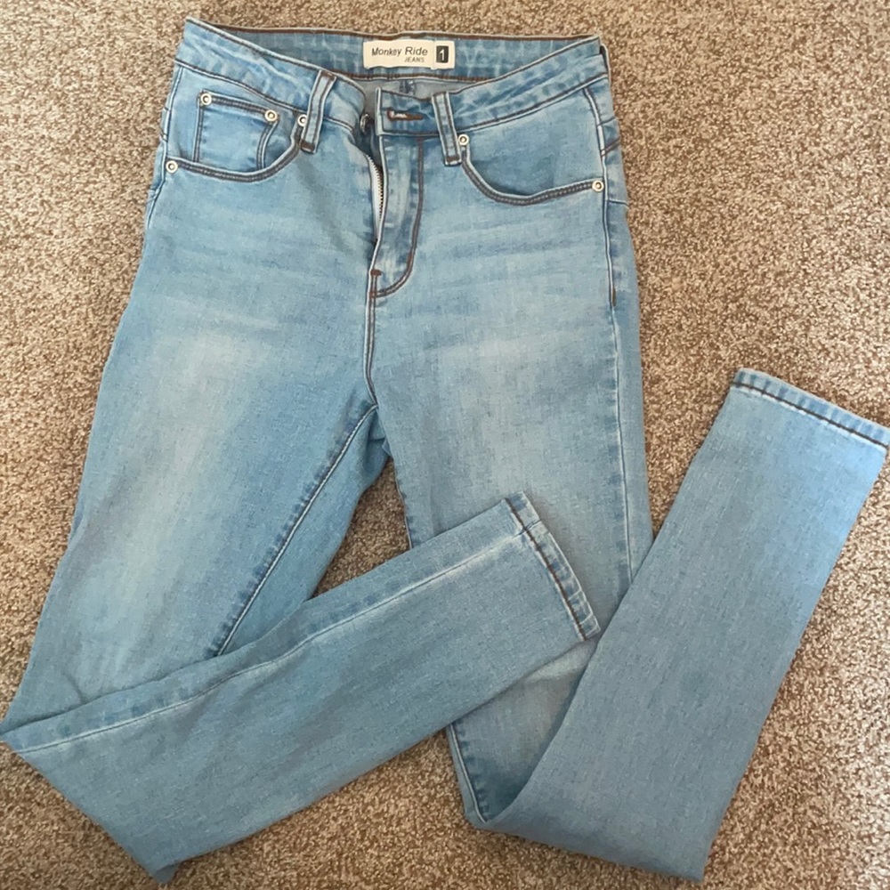 Skinny jeans